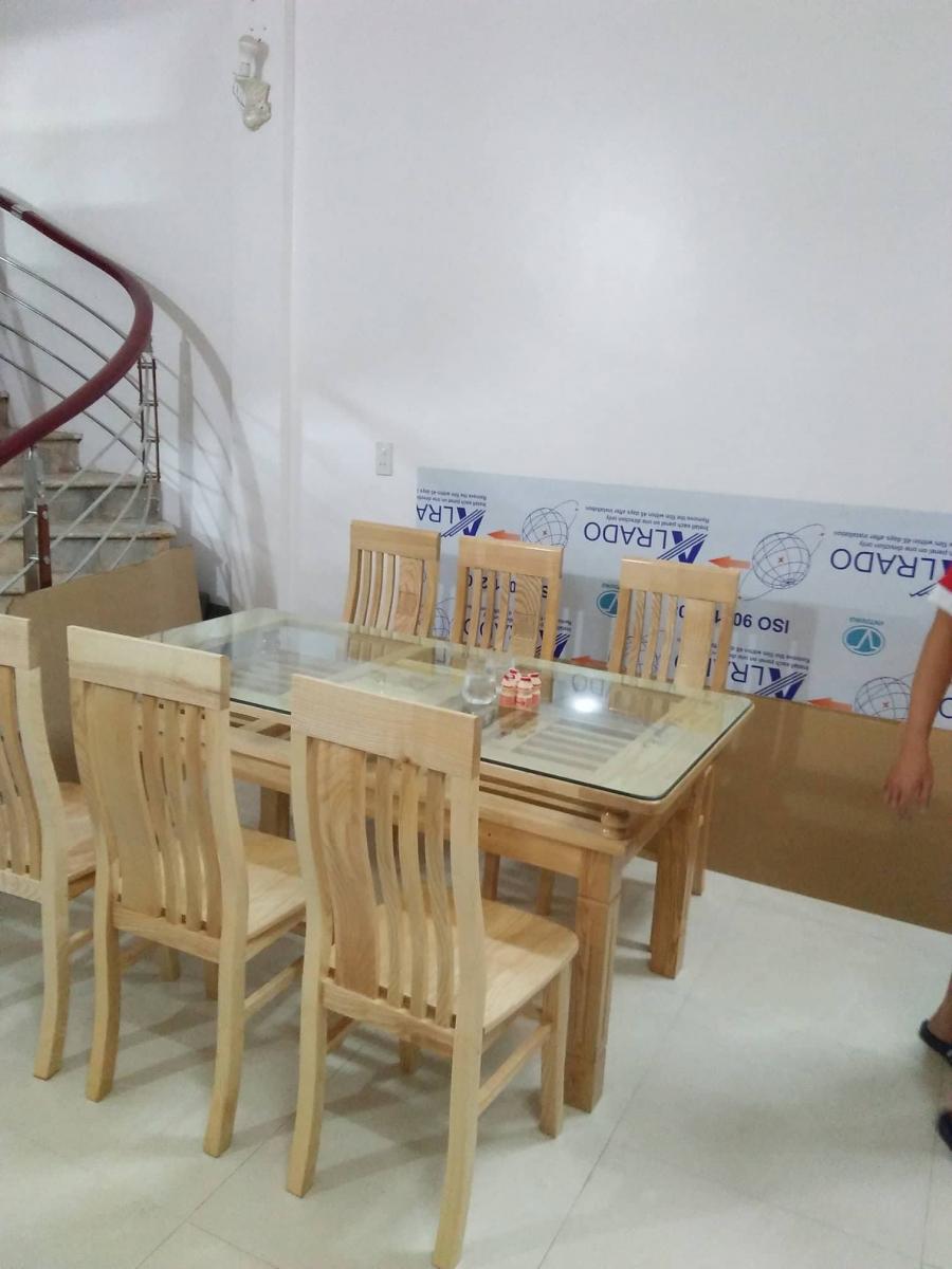 Bộ Bàn Ăn Vuông Tại Hải Phòng 6 Ghế Gỗ Sồi Nga
